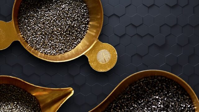 Vihtavuori ruutia kupeissa